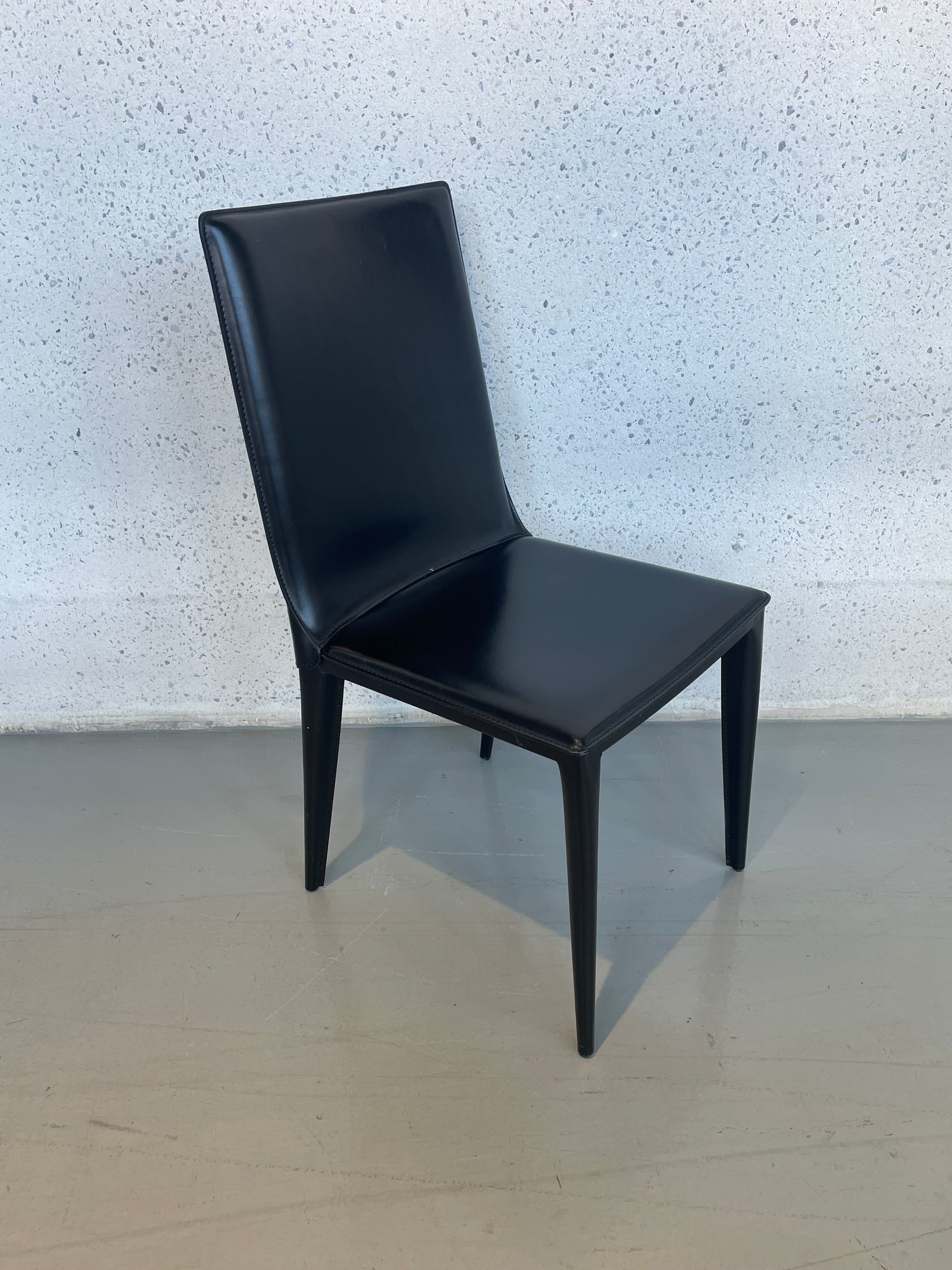 Frag Latina Black Leather Dining Chair